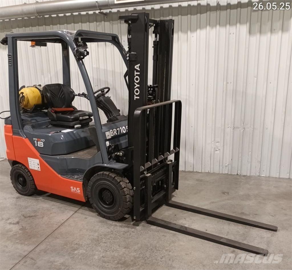 Toyota 02-8FGF18 Gasolmotviktstruckar