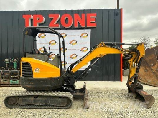 Bobcat E26 Canopy Minigrävare < 7t