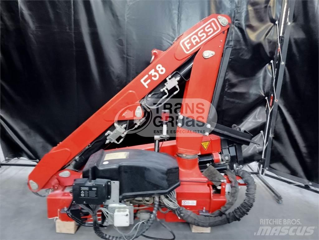 Fassi F38AF Styckegodskranar