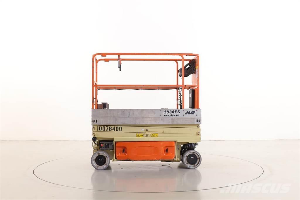 JLG 1930ES Saxliftar