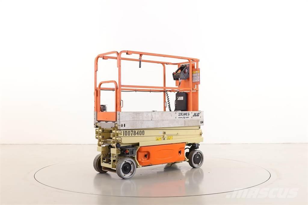 JLG 1930ES Saxliftar