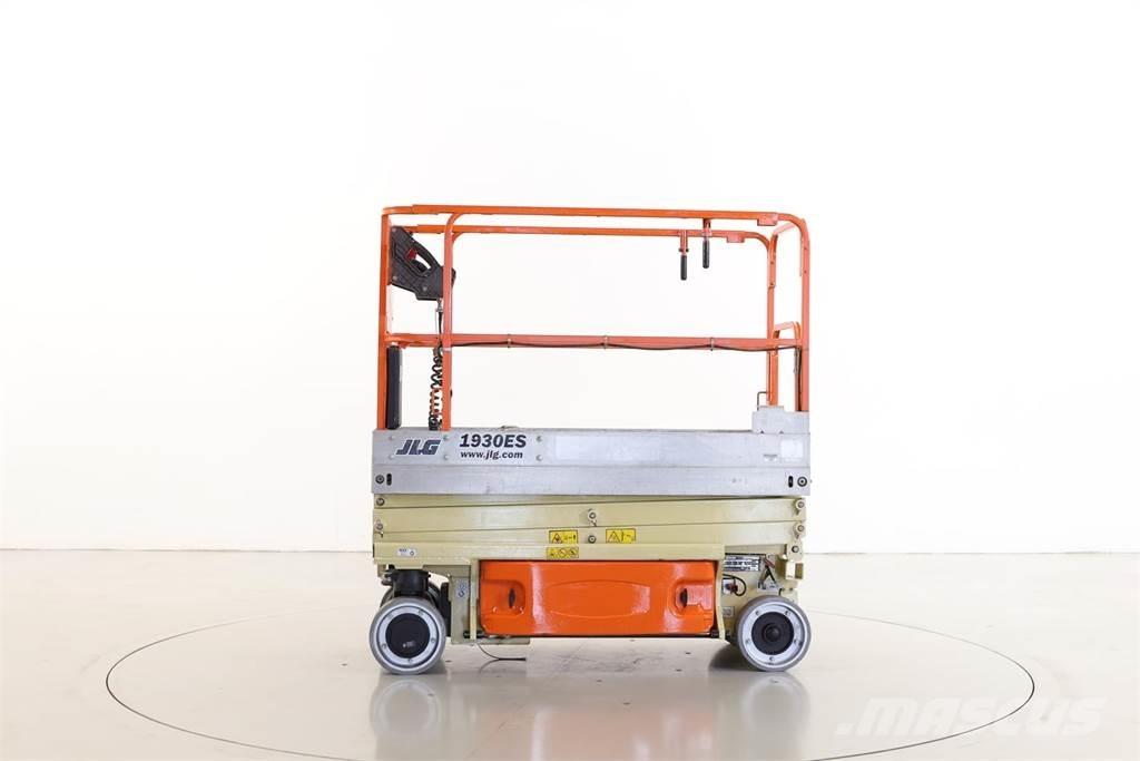 JLG 1930ES Saxliftar