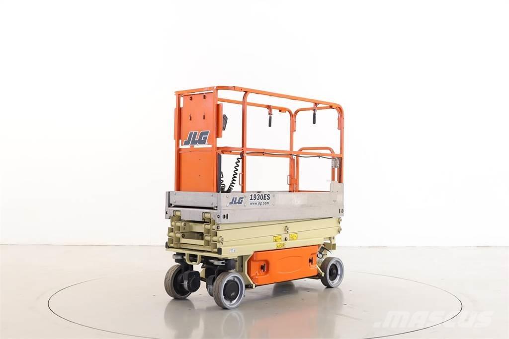 JLG 1930ES Saxliftar