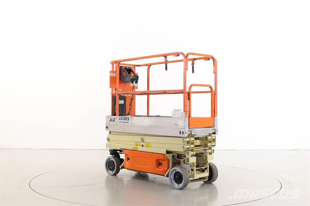 JLG 1930ES Saxliftar