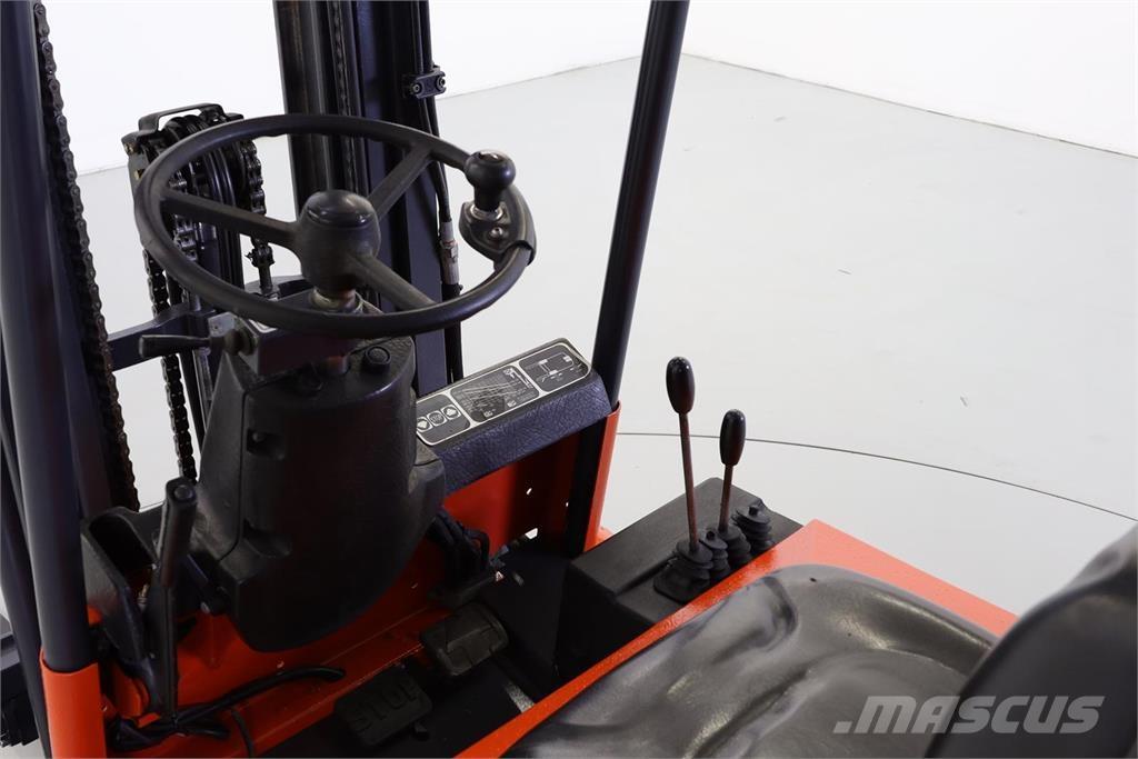 Linde E14 Elmotviktstruckar