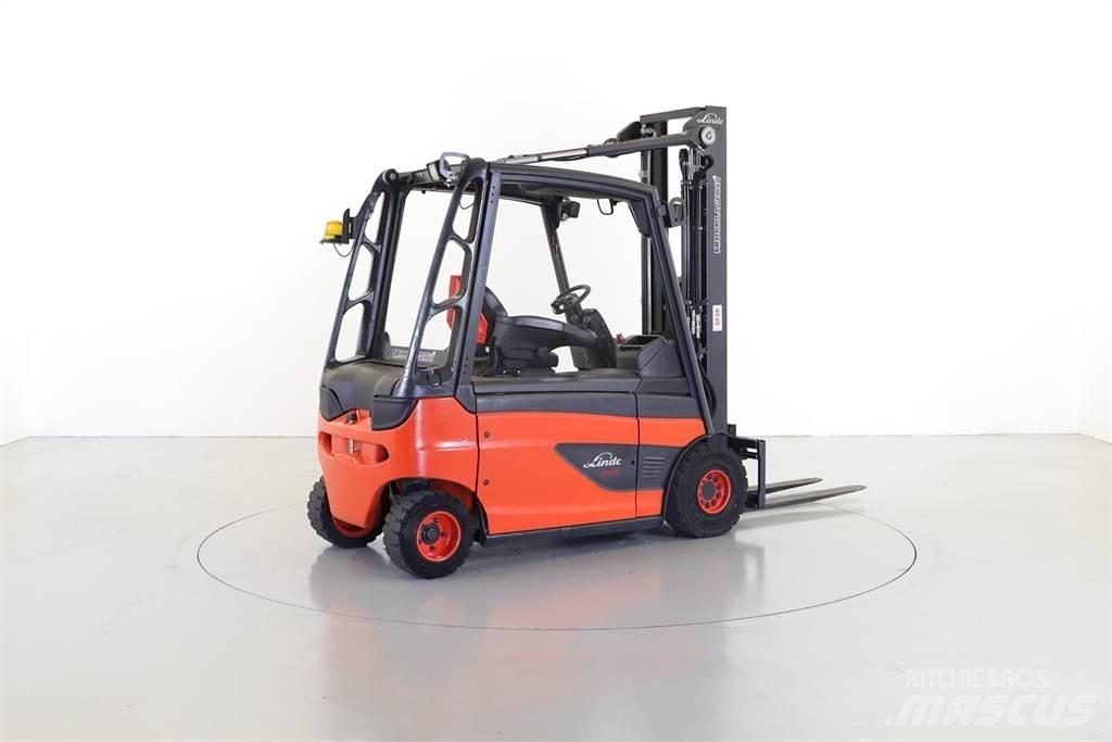 Linde E25L Elmotviktstruckar