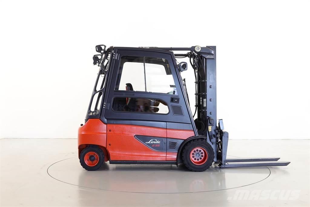 Linde E35L-01 Elmotviktstruckar
