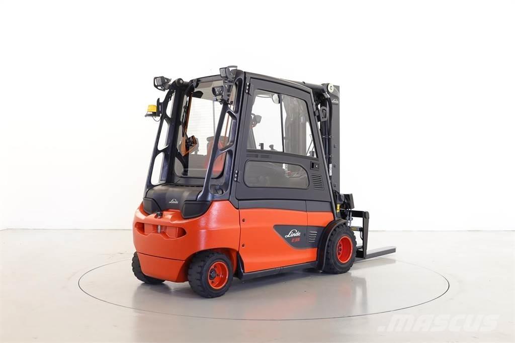 Linde E35L-01 Elmotviktstruckar