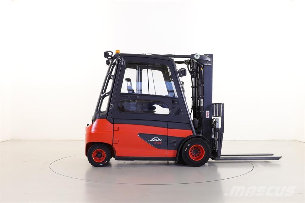 Linde E35L-01 Elmotviktstruckar