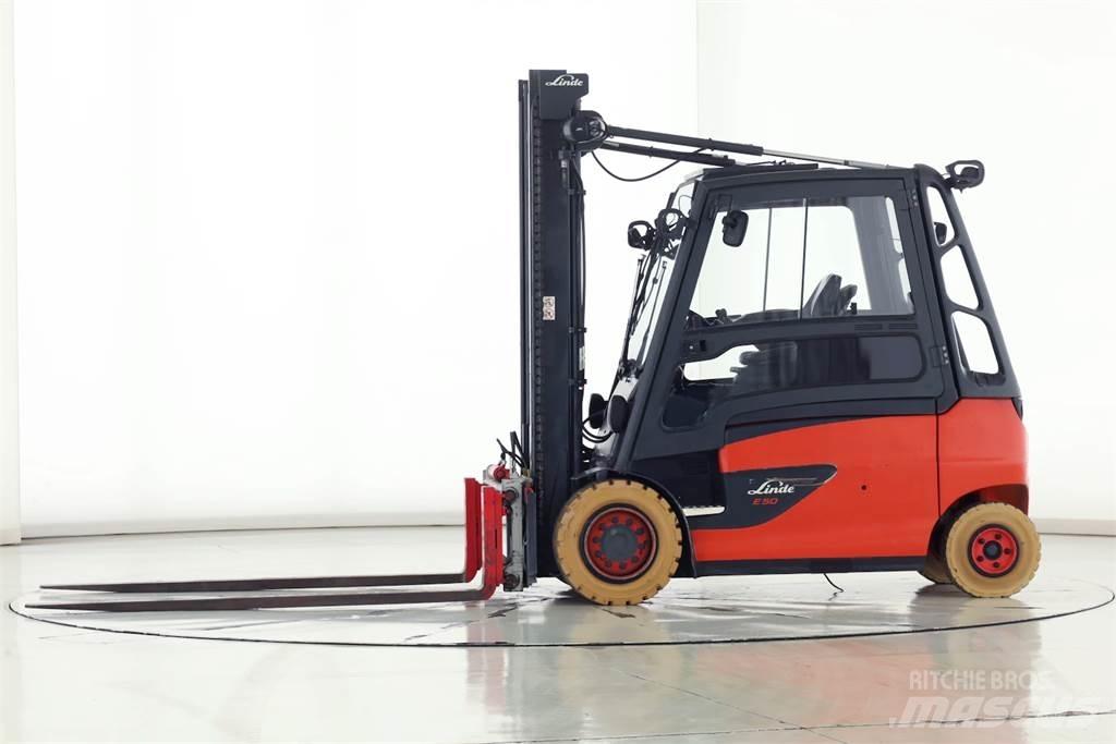 Linde E50HL-01 Elmotviktstruckar