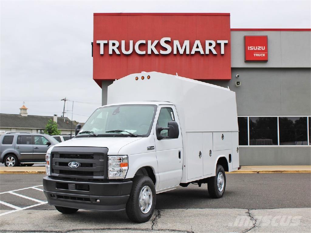 Ford E350 Plogbilar