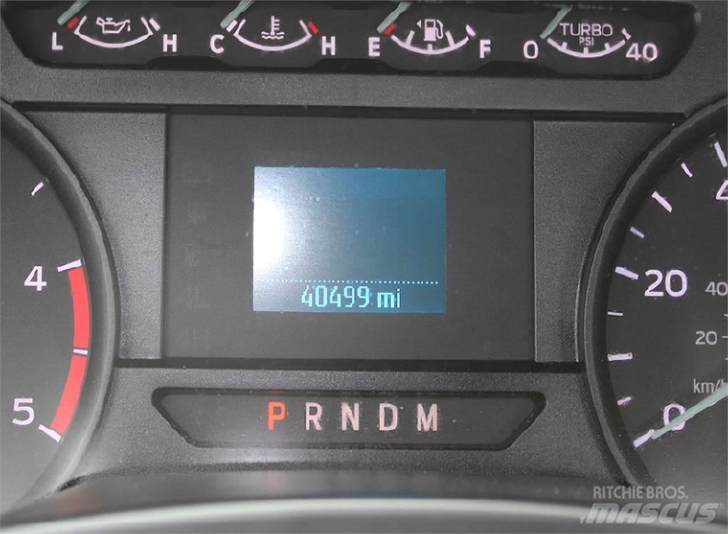 Ford F550 Plogbilar