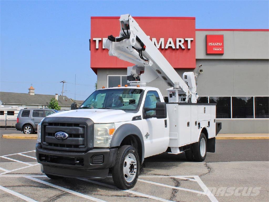 Ford F550 Plogbilar
