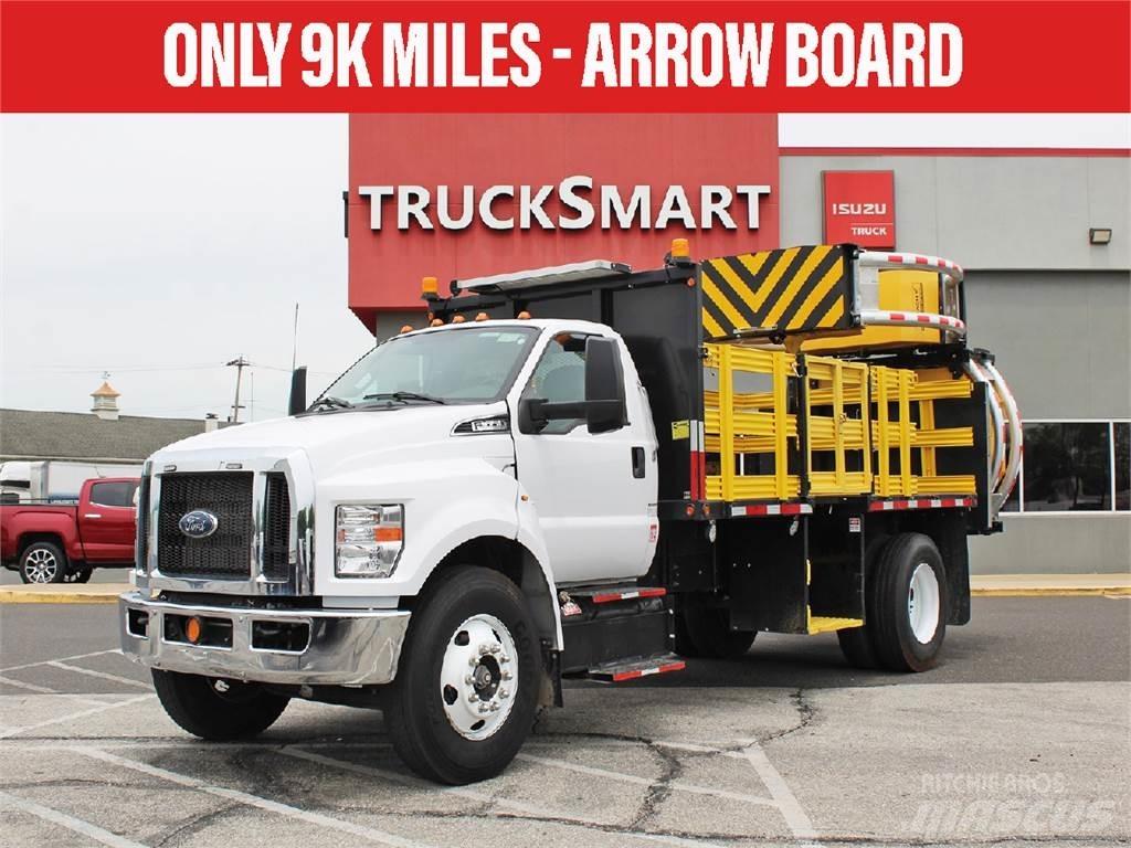 Ford F650 Plogbilar