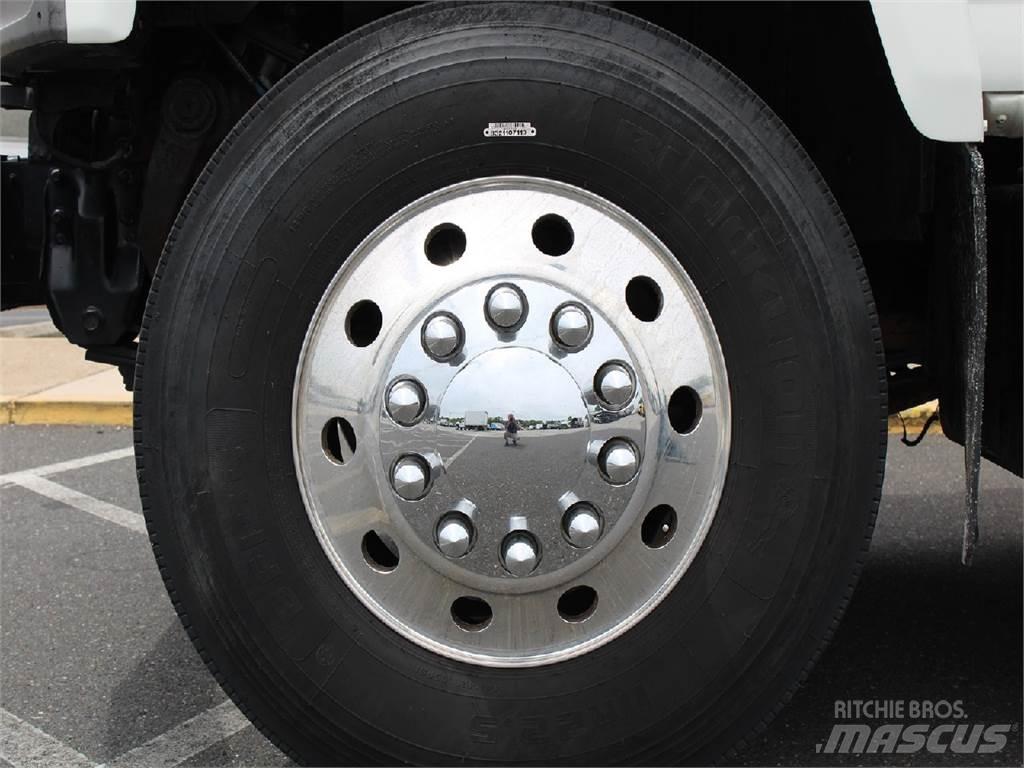GMC 7500 Flisbilar