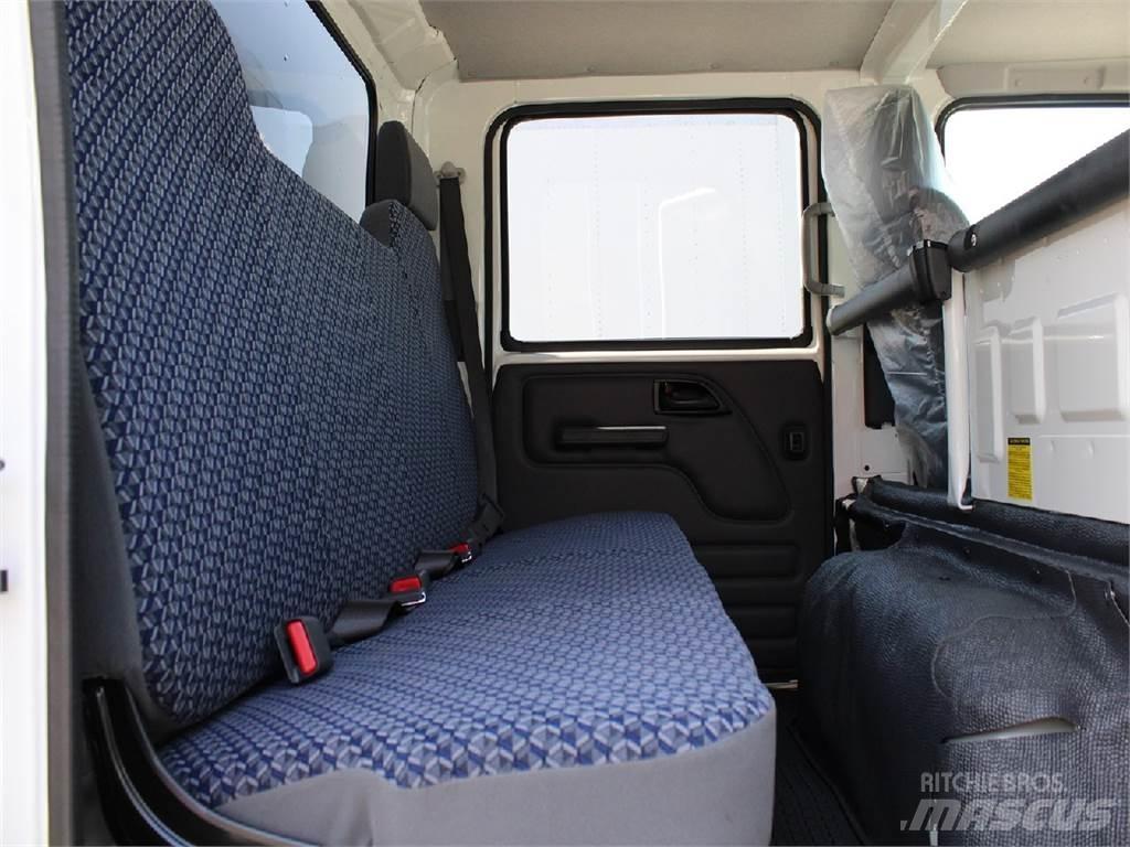 Isuzu NRR Skåpbilar