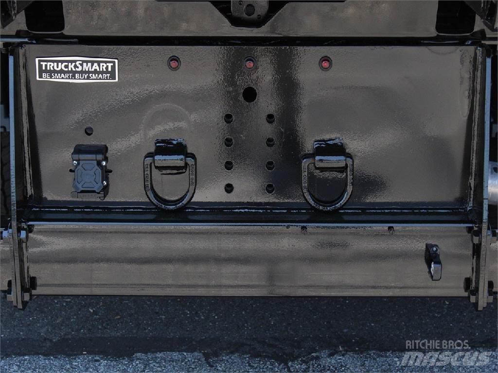 RAM 5500 Växelflak-/Containerbilar