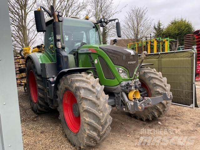 Fendt 724 DEMO Traktorer