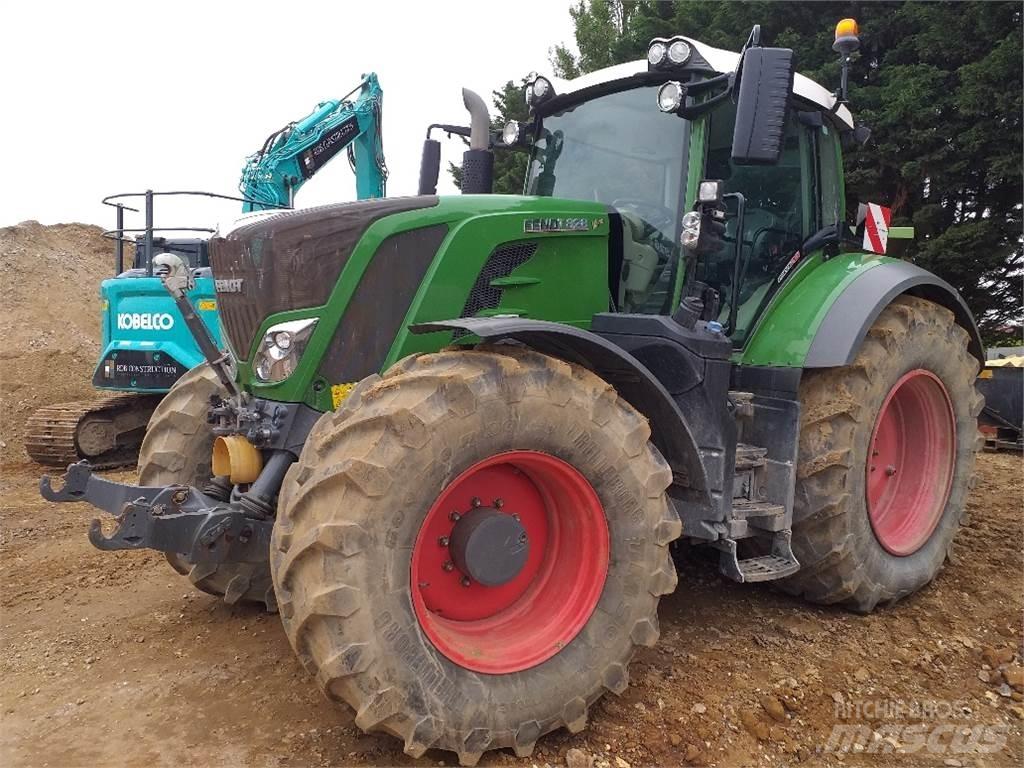 Fendt 828 VARIO Traktorer