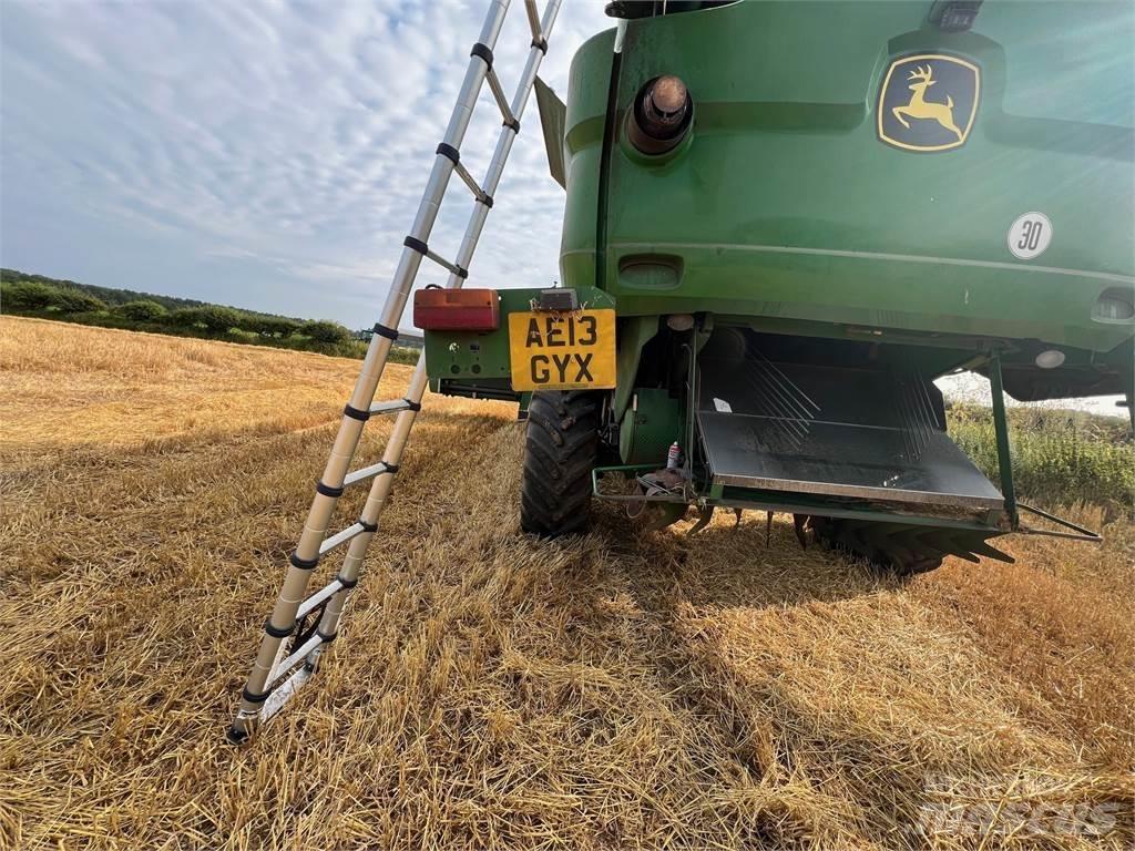 John Deere S685I Skördetröskor