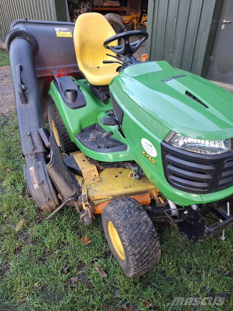 John Deere X750 Slåttermaskiner