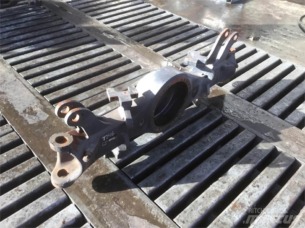 Demag AC 35 axle 2 Hjulaxlar