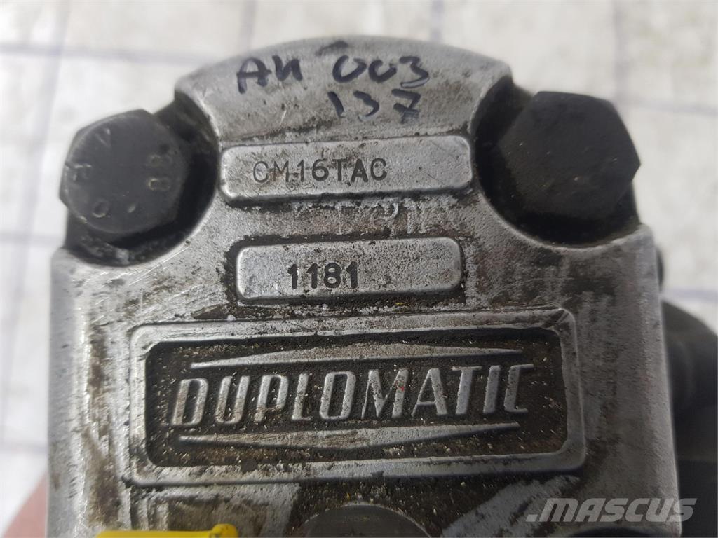  Duplomatic gear pump Kranar, delar och tillbehör