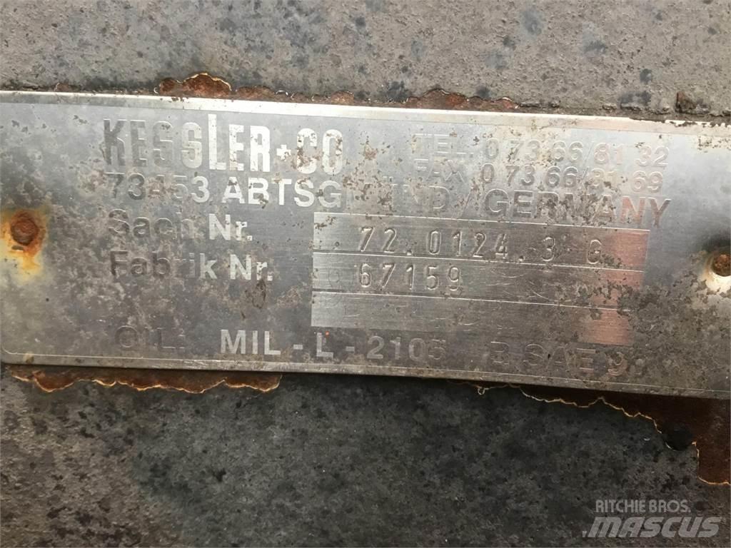 Faun ATF 60-4 axle 3 Hjulaxlar