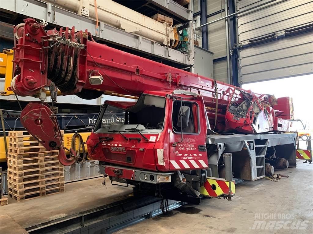 Grove GMK 3055 Allterrängkranar
