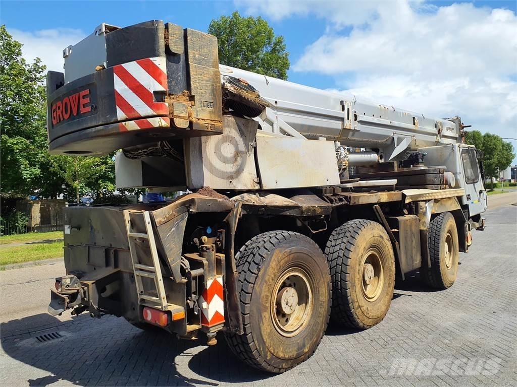Grove GMK 3055 Allterrängkranar