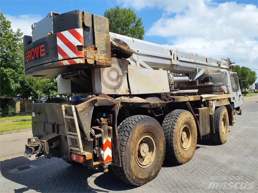 Grove GMK 3055 Allterrängkranar