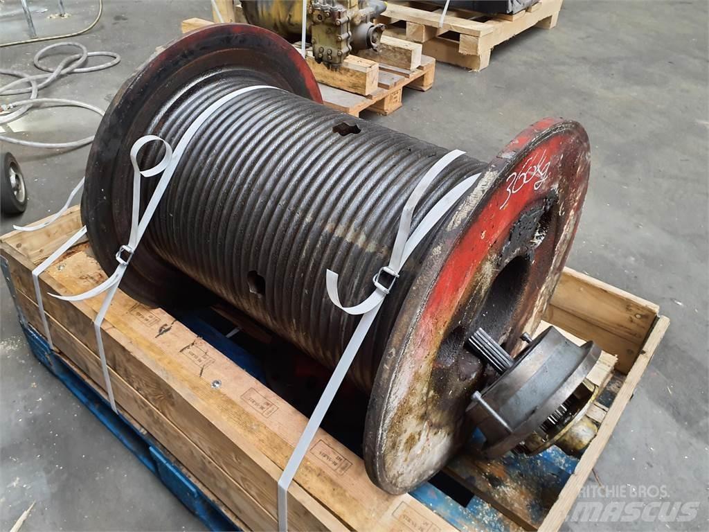 Krupp KMK 4070 winch Kranar, delar och tillbehör