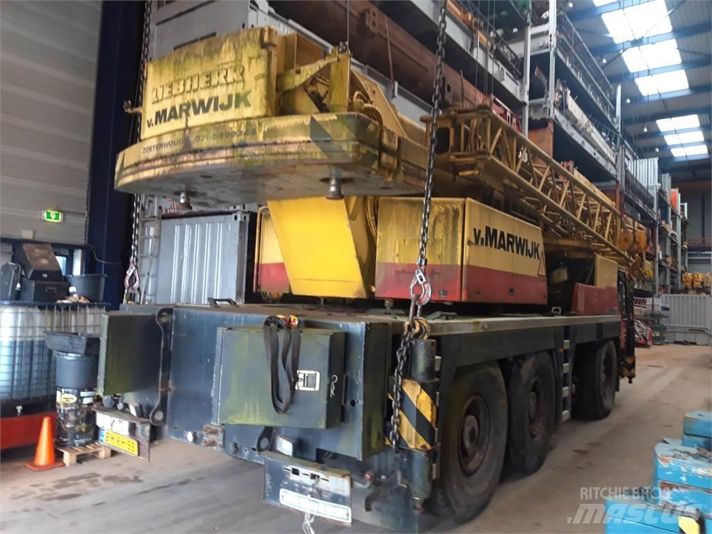 Liebherr LTM 1060-2 Allterrängkranar