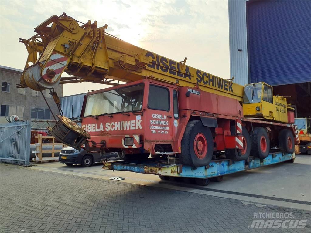 Liebherr LTM 1100 Allterrängkranar