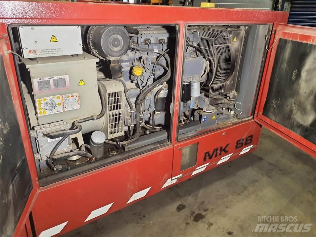 Liebherr MK 88 upper Kranar, delar och tillbehör