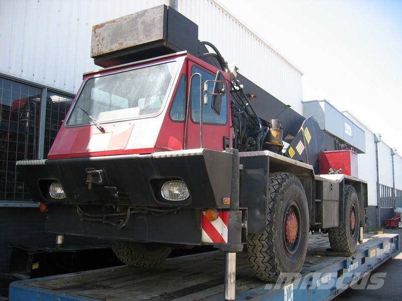 P&H S 15 for parts Allterrängkranar