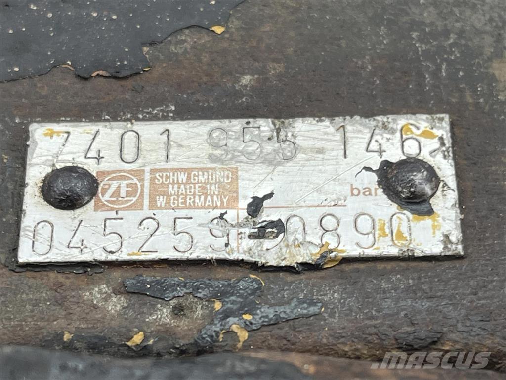  Steering box Kranar, delar och tillbehör