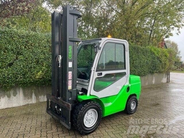 Cesab M335H-DV Dieselmotviktstruckar