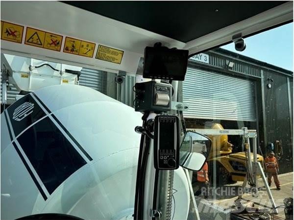 Fiori DB460 CBV Cementbil