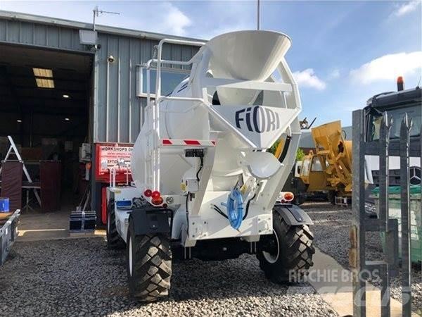Fiori DB560T Cementbil