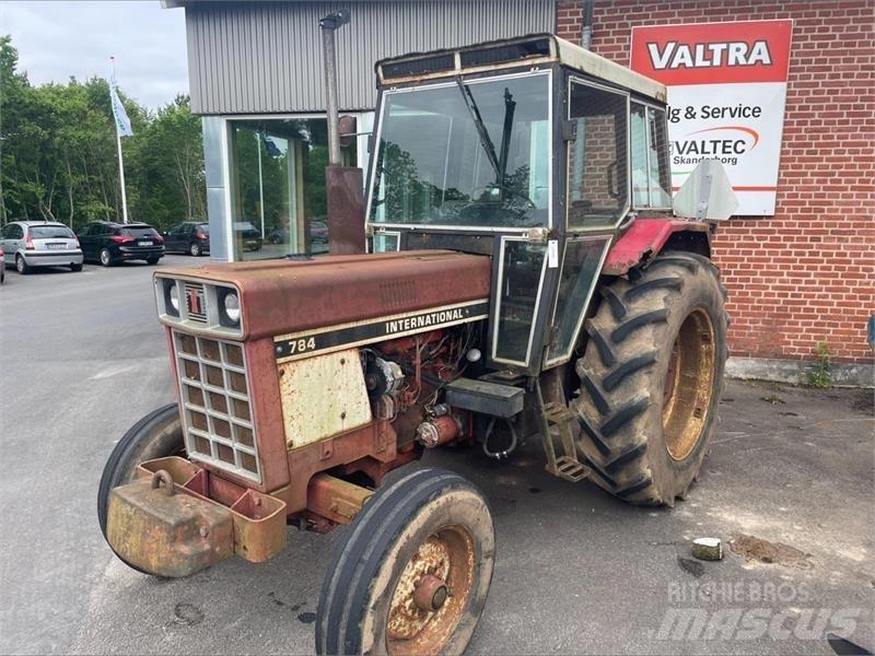 IH 784 Traktorer
