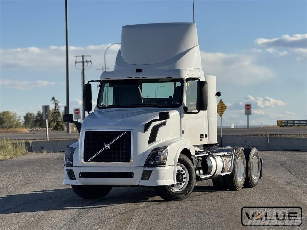 Volvo VNL300 Dragbilar