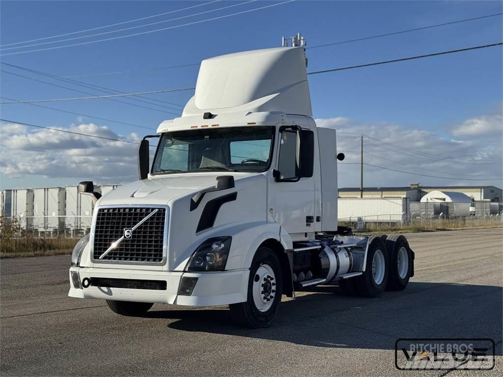 Volvo VNL300 Dragbilar