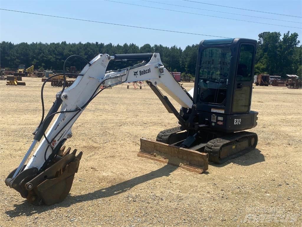 Bobcat E32 Entreprenad - Övrigt