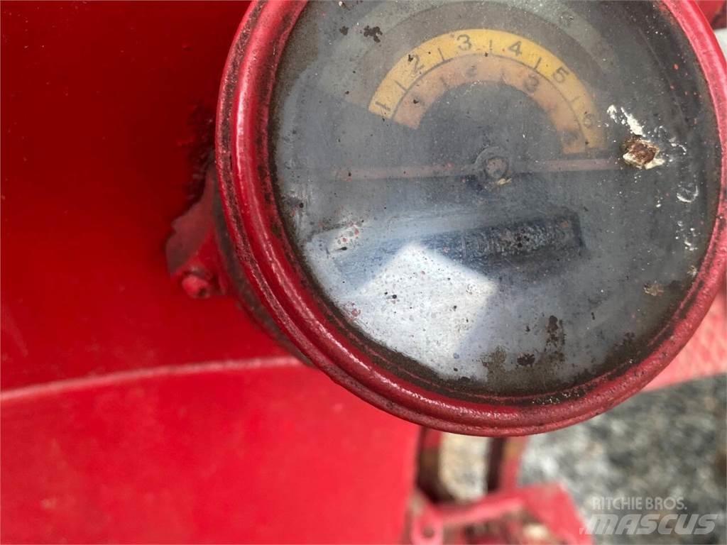 Farmall 400 Entreprenad - Övrigt
