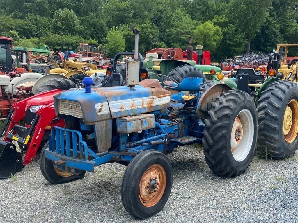 Ford 3000 Entreprenad - Övrigt