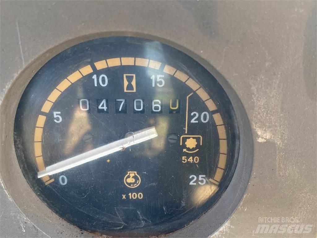 Ford 575D Entreprenad - Övrigt
