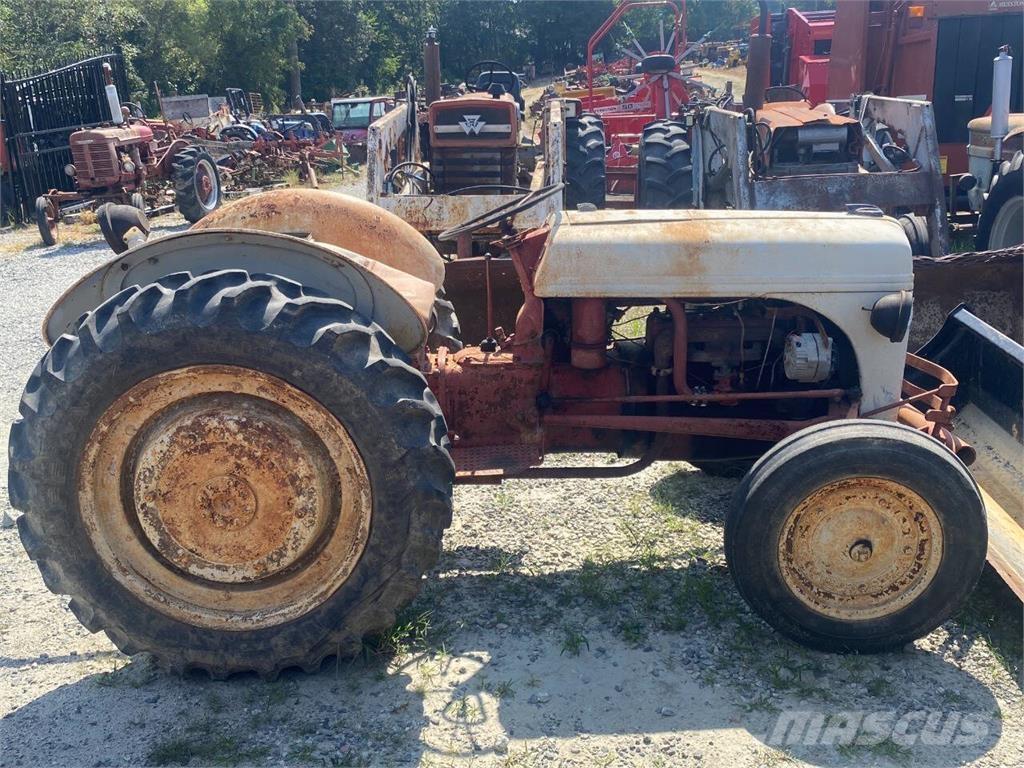 Ford 8N Entreprenad - Övrigt