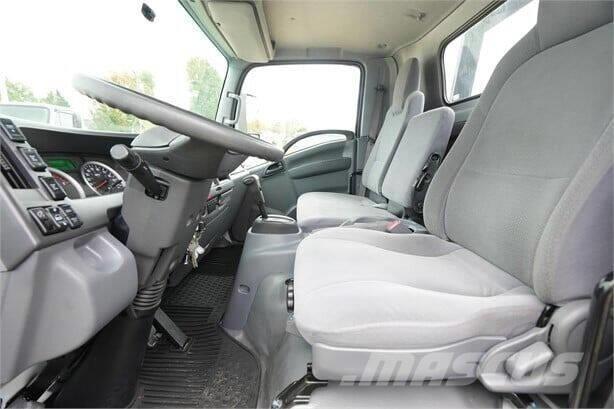 Isuzu NRR Bärgningsbilar