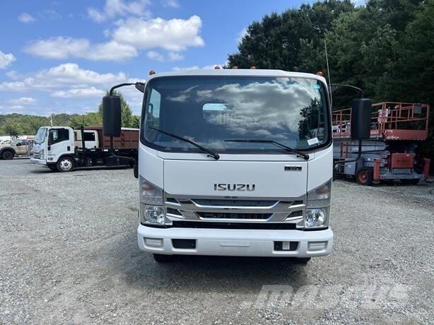 Isuzu NRR Bärgningsbilar